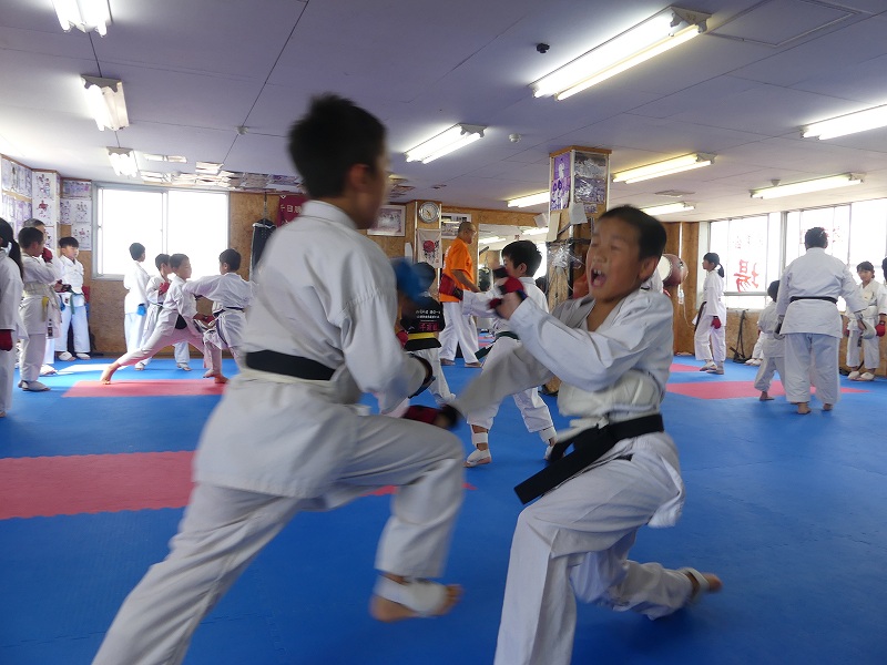 空手　淀川区　組手　強い　伝統空手　千政館　糸東流　　shitoiryu traditonal karate osaka